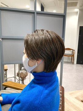 ティルヘアー(TiLL HAIR) 明るい白髪染め　大人女性　クールショート