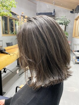 カルヴィナ(CALVINA) 【CALVINA】レイヤーボブハイライト