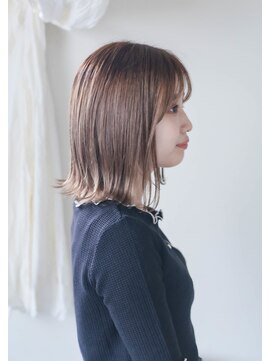 ホワイトルーム(White Room) 【夏から秋に向けて】こっくりベージュ♪