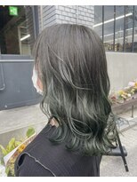 イキプラスディードットログ 大和八木駅前店(ikii+D.Log) ターコイズグリーングラデーションカラー/アッシュグレー