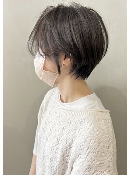 モノトーン(MONOTONE) ショートスタイル