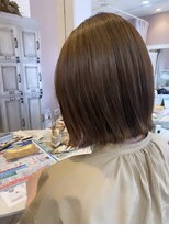 ハグクレア(HUG CLAIRE)&nbsp;ボブ×ベージュ