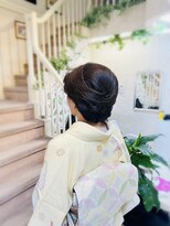 美容室 ティンカーベル 着物ヘア