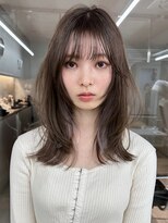 サイン 渋谷(SIGN)&nbsp;ザクザクレイヤーカット巻き方簡単ミディアムロング韓国表参道