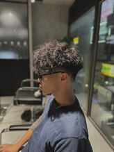 スタッド 松戸(stud. Men‘s) テーパーフェードスペインカール