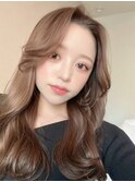 フェミニンロング レイヤーカット 韓国ヘア 顔周り前髪