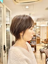 スニップ(Snip) 20代30代前下がりショートツヤ感ボブウルフレイヤーカット