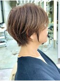大人ショートボブ丸みショートカットマッシュショート前髪あり