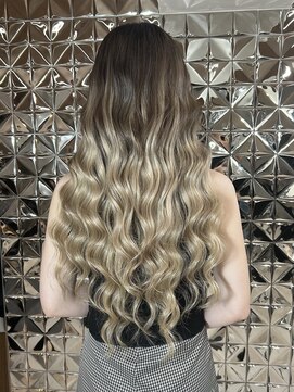 ラブスタシー 博多店(LOVESTASY) バレイヤージュスタイル