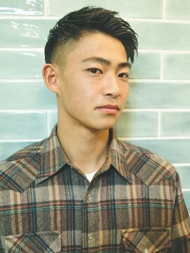 サンディーズバーバーショップ(Sandees) スリークショート七三サイドグラデーショングランジ黒髪短髪