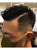 ネクサスアンドコー 錦糸町店(NEXUS&Co.)&nbsp;フェード×コールドパーマ　[錦糸町]<理容室>[Men's]