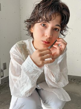 サロン シー(salon sea) salon sea　リッジパーマショート