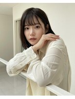 ムーン バイ ケンジ(moon by KENJE)&nbsp;【daichi 】ミディアムレイヤーと顔まわりカット