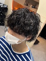 フィフス トウキョウ (fifth TOKYO)&nbsp;メンズマッシュウルフツイストスパイラルパーマ束感メンズヘア