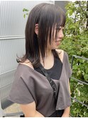 暗髪×顔まわりウルフ
