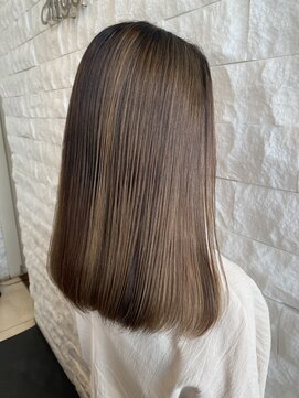 ルシードスタイルレーヴ(LUCIDO STYLE REVE) 透明感カラー×ハイライト