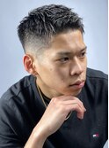 フェザーアップスキンフェード