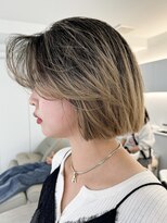 ノラ ウメダ(NORA UMEDA)&nbsp;地毛ハイライトグラデーションバレイヤージュ海外ヘアボブ