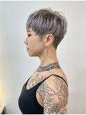 ベリーショート大人ショート刈り上げツーブロックハイライト30代