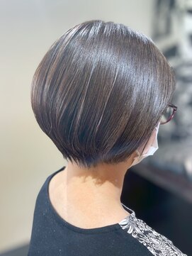 ワン バイ ジエクト(One by The Ect) 似合わせショート/ココアブラウン/オリーブグリーン