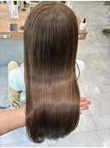 ツヤツヤオリーブベージュ