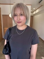 ジェニック 清水(-GENIC)&nbsp;【-GENIC】清水髪質改善 ホワイトシルバーボブ
