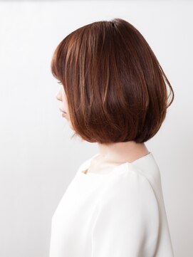 エストラスト 京都本店(s_trust) 今、一番人気のヘアスタイル、ナチュラルマッシュボブ
