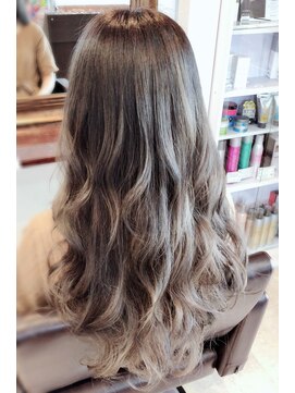 メルティー ヘア(Melty hair) ミルクティーxショコラ☆グラデーションカラー☆8800円(税込)