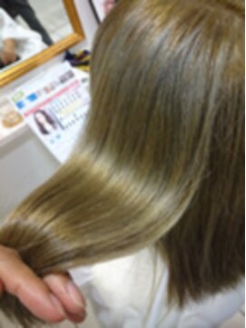 ディバイス(Device) ミルクティーベージュ！