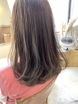 マロウ(mallow) 《花屋併設》ハイライトカラー/ウェットスタイル/カール