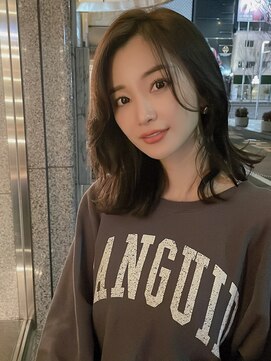 エスカーラ 表参道(THE ESCALA) 大人のカジュアルスタイル