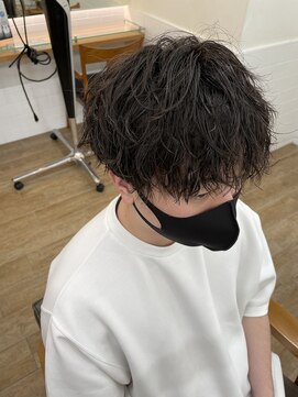 ネオリーブ クーロ(Neolive curro) ゆるっと無造作ツイスパ