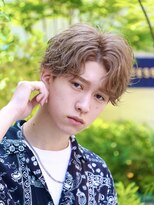 オーシャントーキョー 大阪(OCEAN TOKYO)&nbsp;センターパート ブリーチ メンズ メンズヘア メンズカット