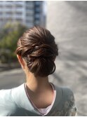大人のまとめ髪スタイル