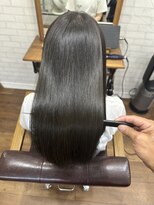 ライフ 四条畷店(Lyfe)&nbsp;カーキネイビーグレージュ_艶髪髪質改善レイヤーカット_456