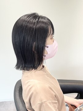ストフ(stof) 切っぱなしボブ/シースルーバング/外ハネボブ/くびれボブ