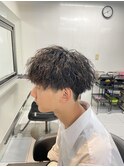 ツイストスパイラル　ツイストパーマ　縦落ちパーマ　眉毛