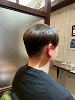 クロム(CHROM)&nbsp;艶髪20代30代40代カットメンズパーマ眉毛入間市