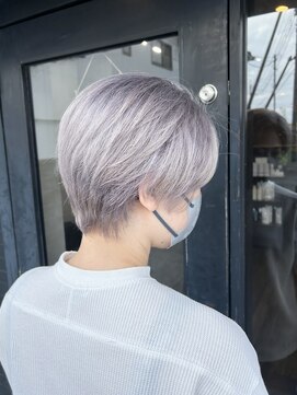 アンサー(answer) 【驚きの白さ】ハンサムショート×ホワイトベージュ