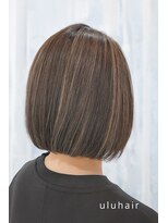 ウルヘアー 緑地公園(ulu hair)&nbsp;白髪ぼかしハイライト×コンパクトボブ