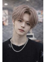 リリー シンジュク(Lilly)&nbsp;【Lilly新宿】#センターパート#ハイトーン＃ウルフ＃メンズ