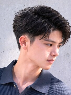 メンズ ルシードスタイル アウラ 松戸市五香(LUCIDO STYLE Aura) ビジネスパーマビジネスショートフェザーパーマフォルムカット冬