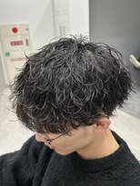 グロップ 町田(GLOP)&nbsp;学生人気のメンズ波巻きパーマ
