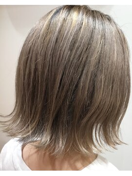 グッデイ ヘアー(GOOD DAY HAIR) 【GOOD DAY HAIR】《切りっぱなしボブ×ミルクティ》　   下北沢