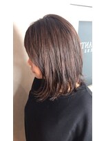 ラトリエ ブロカント 立川北口店(L'atelier BROCANTE)&nbsp;セミディ　斜めバング　ミニマムボブ　ベージュカラー