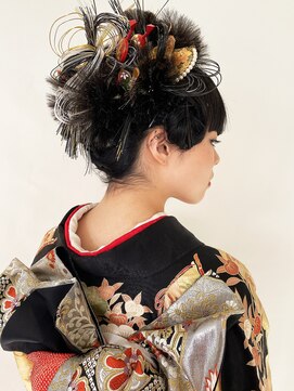 ビートス(BEAT S) 【LA PENSEE】モードでモダンな個性派ヘアセット×着付★