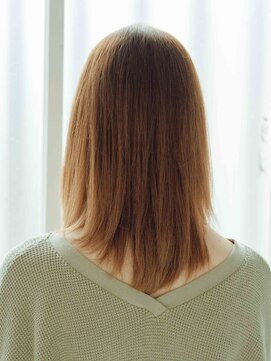 ヘアアンドリラクゼーション シャッセ(Hair&Relaxation SASE) 大人ミディ