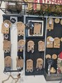 リルシープ(Lilsheep)&nbsp;オリジナルアクセサリー制作してます。お店の入口に飾ってます
