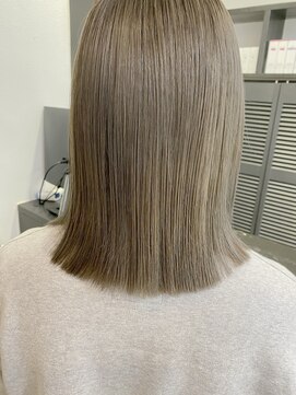 ジゼル(GiseL) ミルクティーベージュ