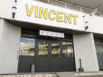 ビンセント バーバー クラブ(VINCENT BARBER CLUB)の写真/[21時最終受付/駐車場有] シンプル×オシャレな《秘密基地》お仕事終わりの疲れた貴方に癒しの時間を…。